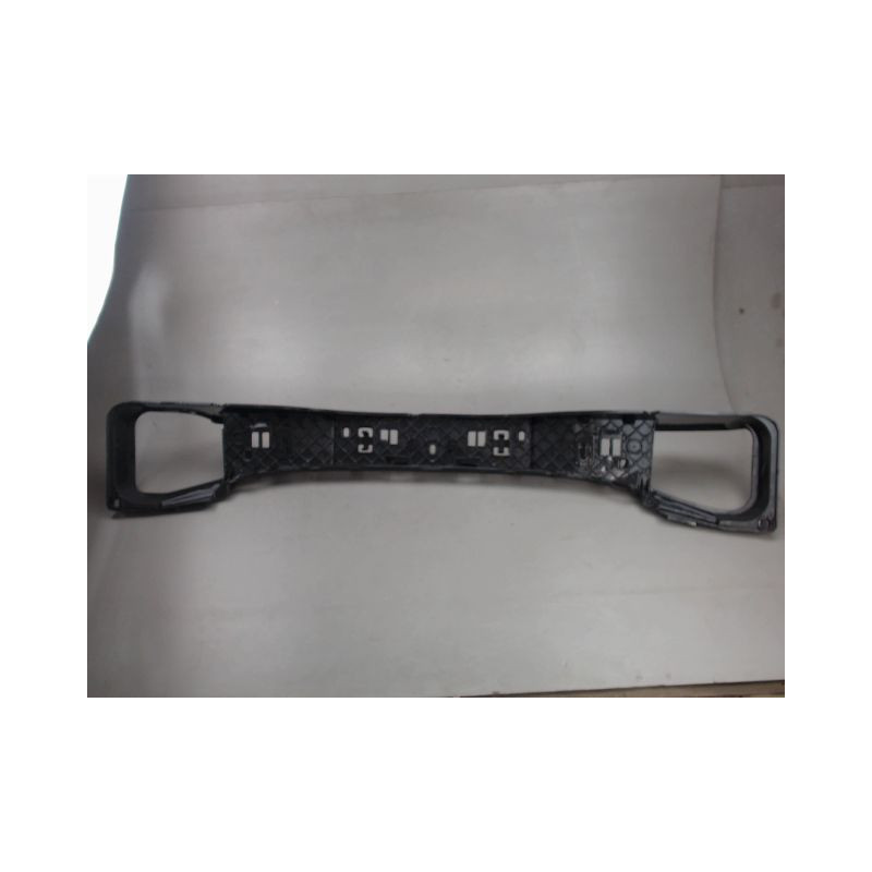 SUPPORT CENTRAL PARE-CHOC ARRIERE  PEUGEOT 208