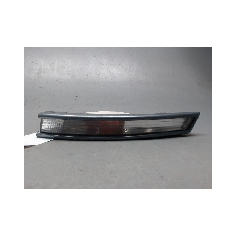 CLIGNOTANT GAUCHE VOLKSWAGEN PASSAT 2005-