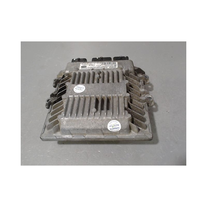 CALCULATEUR MOTEUR FORD FUSION