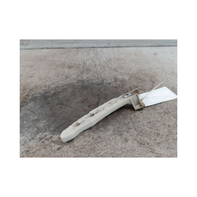 SUPPORT PARE-CHOC ARD PEUGEOT 208