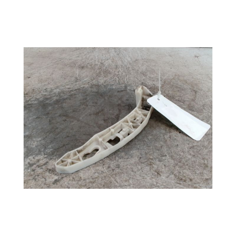 SUPPORT PARE-CHOC ARD PEUGEOT 208