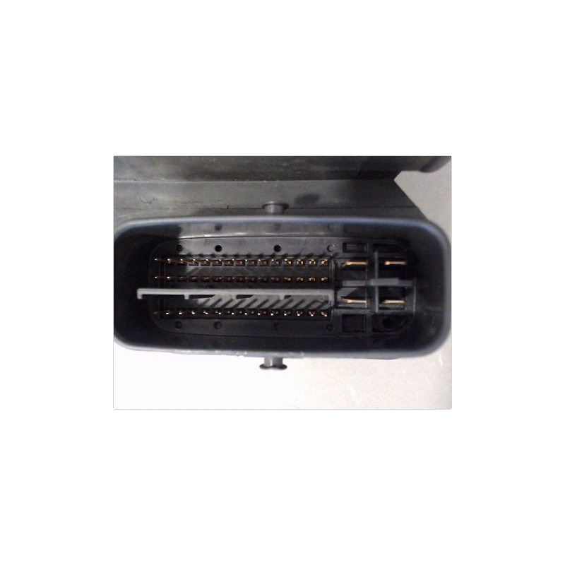 UNITE HYDRAULIQUE ABS TOYOTA AVENSIS VERSO 04-06
