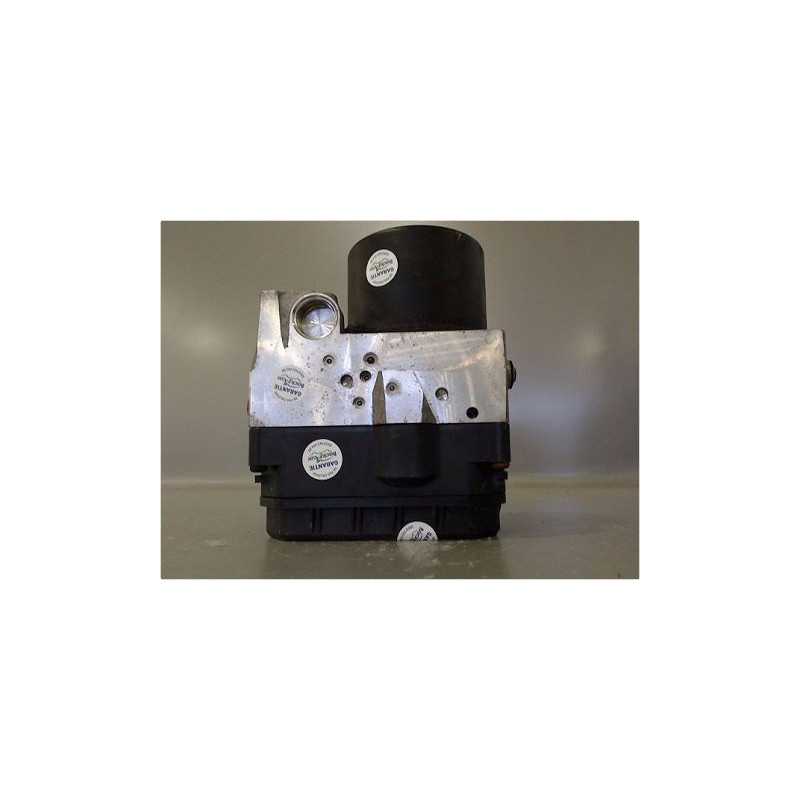 UNITE HYDRAULIQUE ABS TOYOTA AVENSIS VERSO 04-06