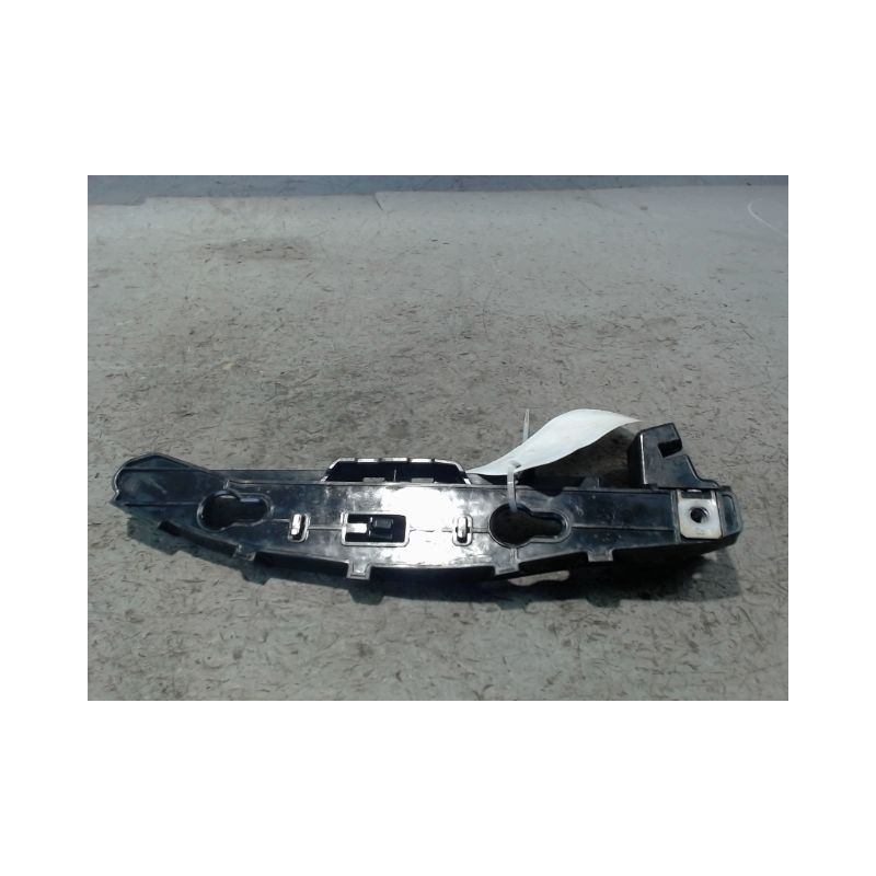 SUPPORT PARE-CHOC ARD PEUGEOT 208