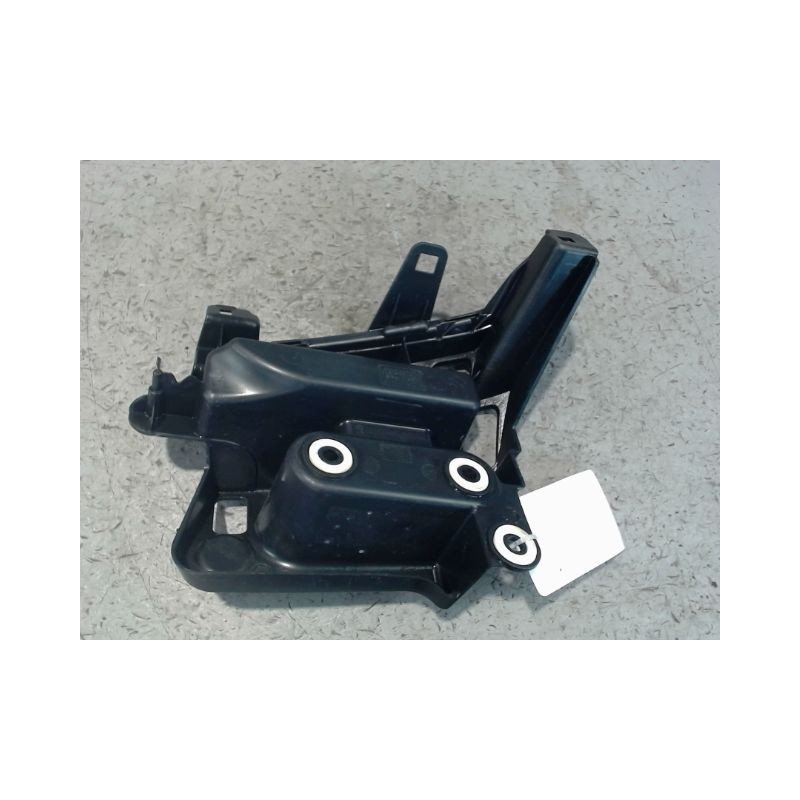 SUPPORT PARE-CHOC ARG PEUGEOT 208