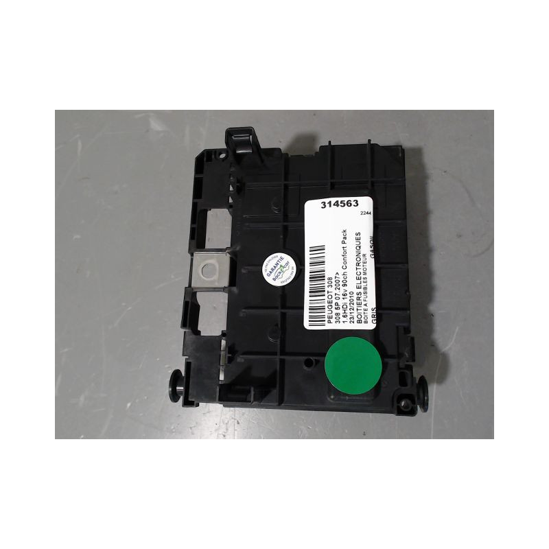 BOITE A FUSIBLES PEUGEOT 308 2007-