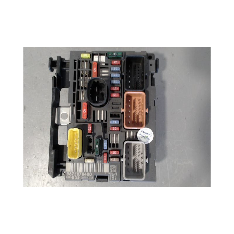 BOITE A FUSIBLES PEUGEOT 308 I Phase 1 2007-2011