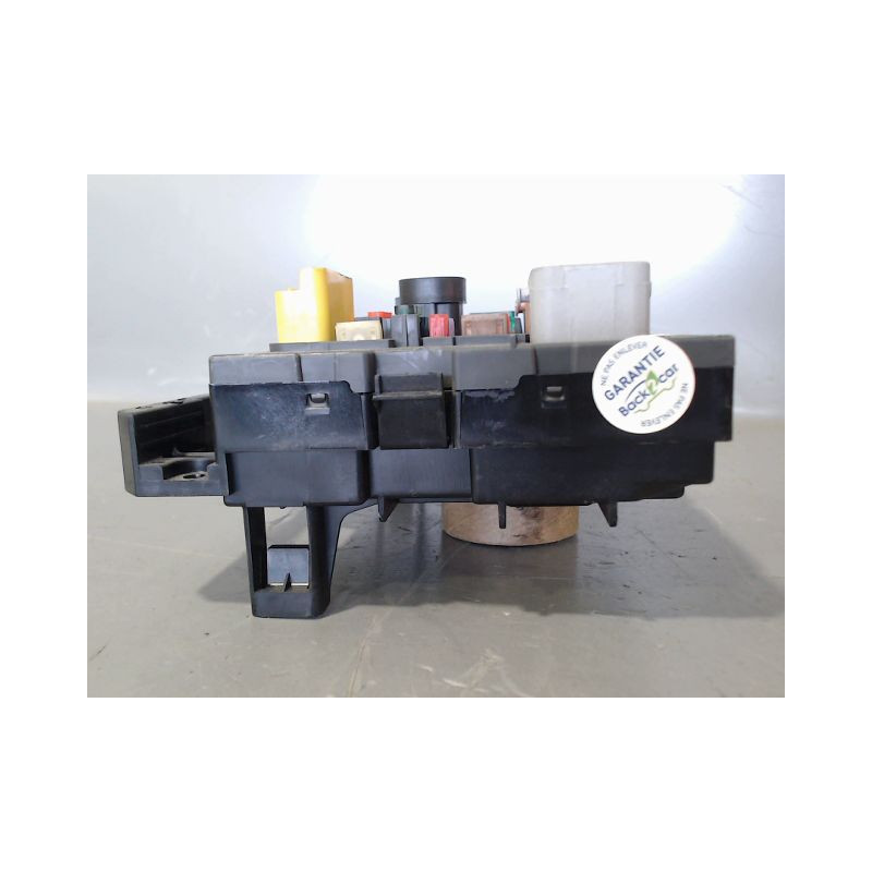 BOITE A FUSIBLES PEUGEOT 308 I Phase 1 2007-2011