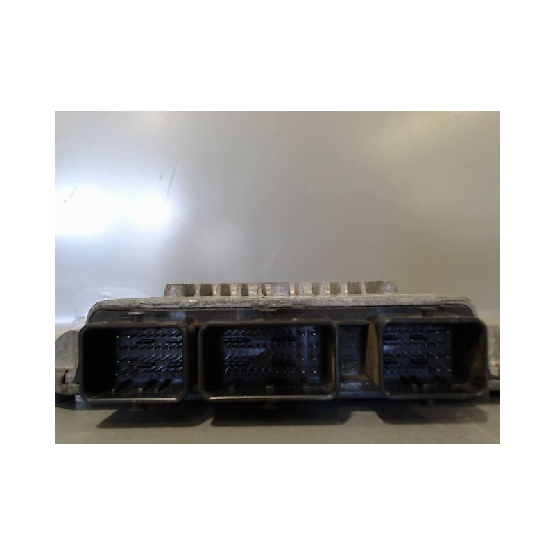 CALCULATEUR MOTEUR FORD FIESTA 2005-