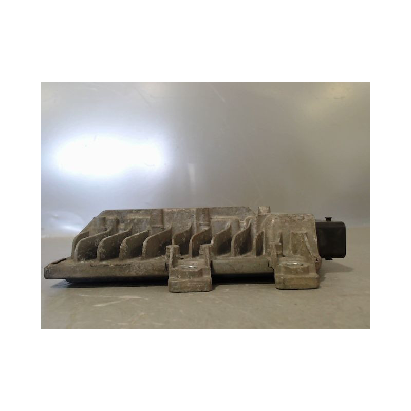 CALCULATEUR MOTEUR FORD FIESTA 2005-