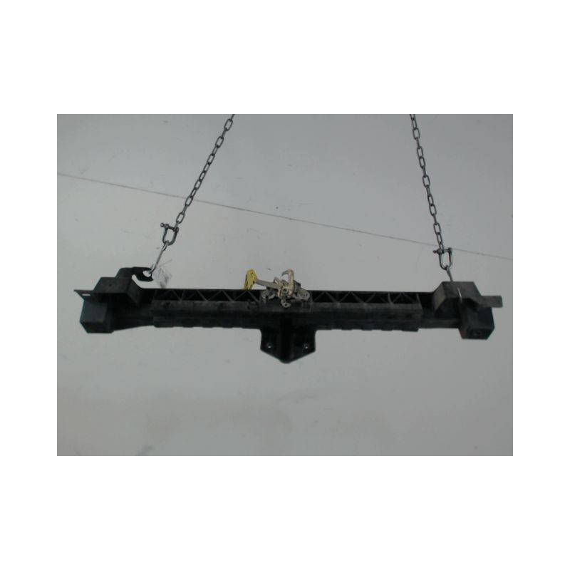 TRAVERSE SUPERIEURE ARMATURE AVANT PEUGEOT PARTNER