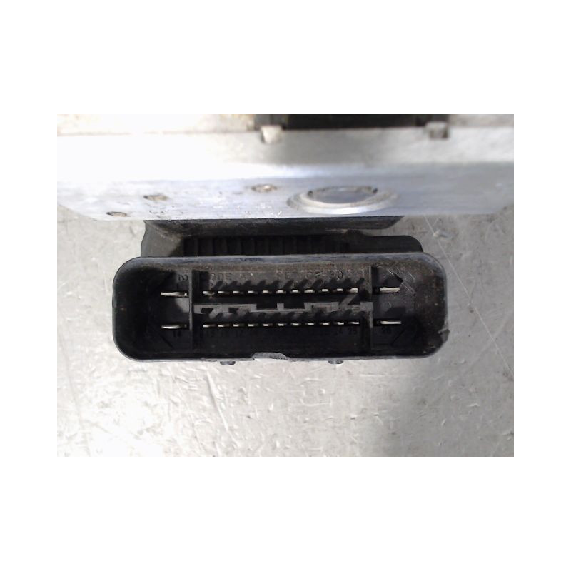 UNITE HYDRAULIQUE ABS SUZUKI SWIFT