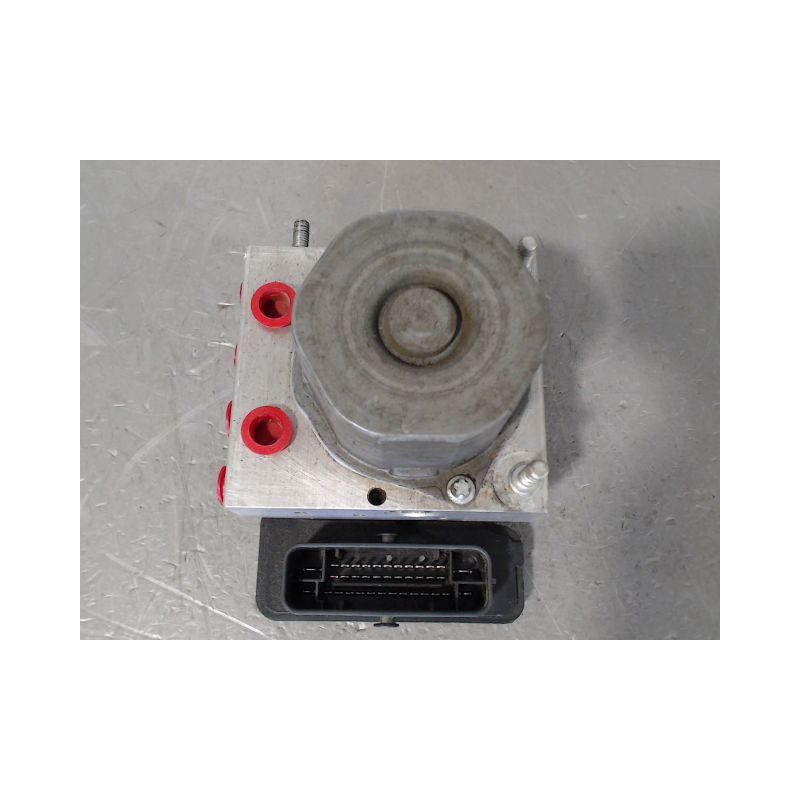 UNITE HYDRAULIQUE ABS SUZUKI SWIFT