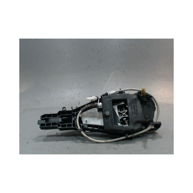 POIGNEE EXTERIEURE PORTE AVANT GAUCHE B.M.W. SERIE 1