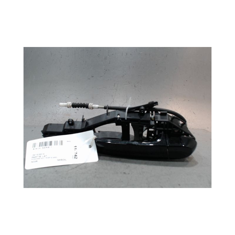 POIGNEE EXTERIEURE PORTE ARRIERE DROIT B.M.W. SERIE 1