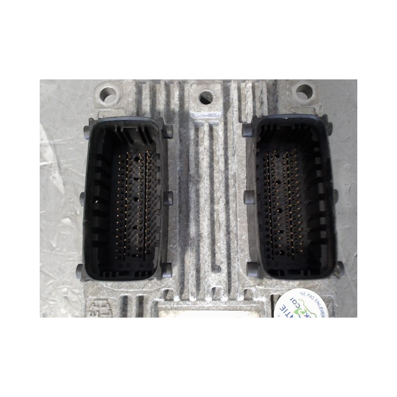 CALCULATEUR MOTEUR FORD KA