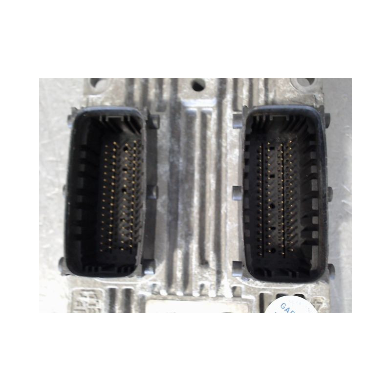 CALCULATEUR MOTEUR FORD KA