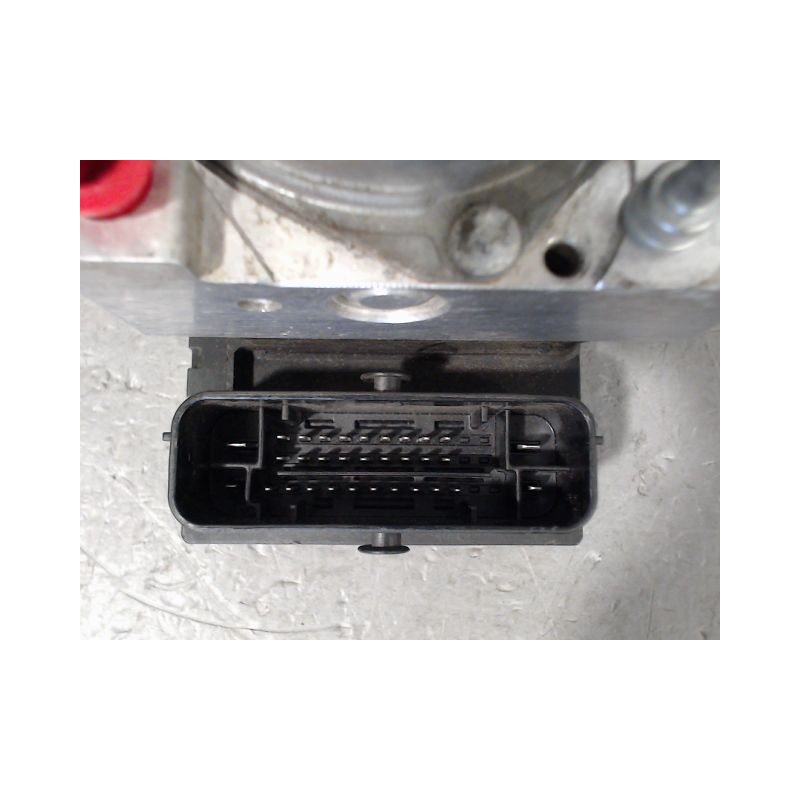UNITE HYDRAULIQUE ABS RENAULT TRAFIC