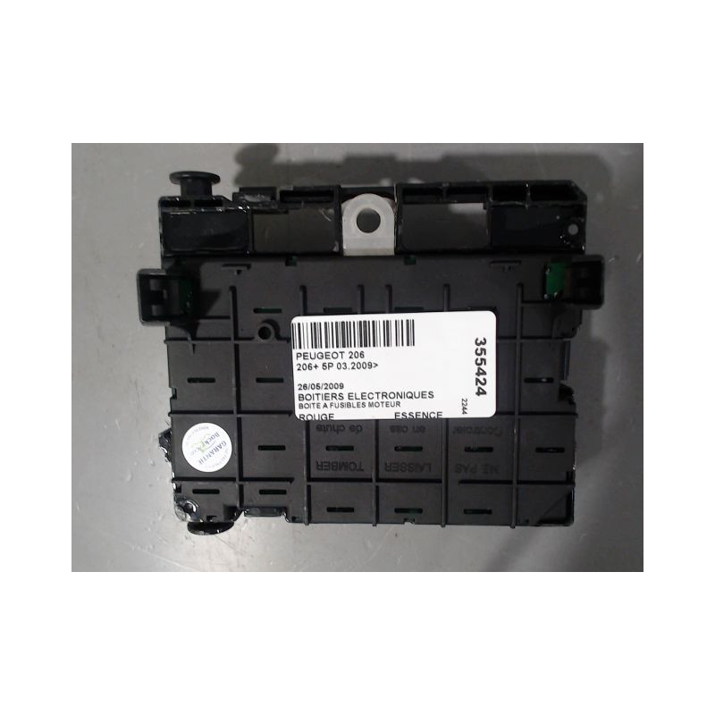 BOITE A FUSIBLES PEUGEOT 206+ 2009-