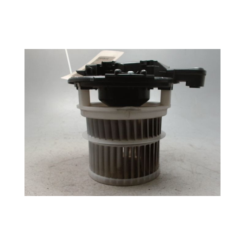 MOTEUR VENTILATEUR CHAUFFAGE LEXUS UX250H