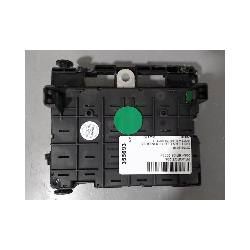 BOITE A FUSIBLES PEUGEOT 206+ 2009-