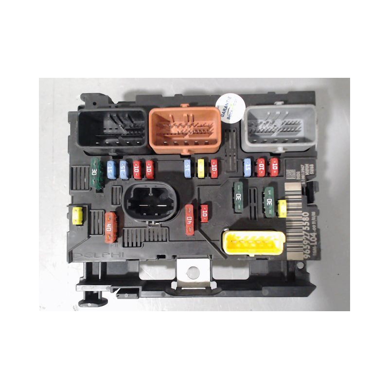 BOITE A FUSIBLES PEUGEOT 307 CC 03-05