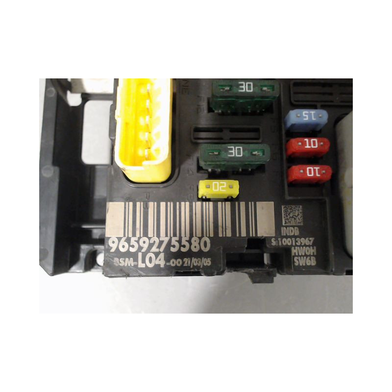 BOITE A FUSIBLES PEUGEOT 307 CC 03-05