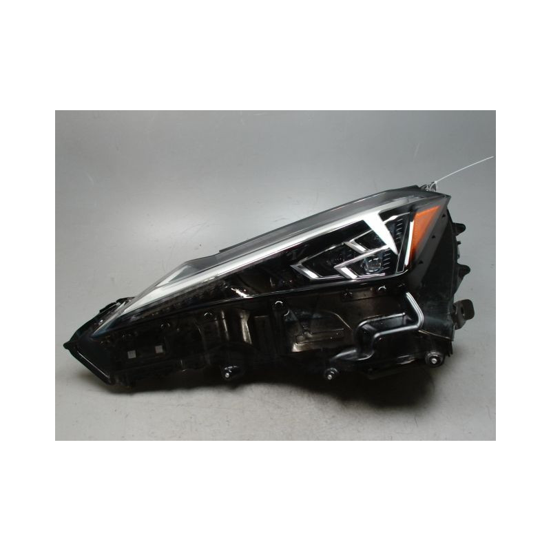 PHARE GAUCHE LEXUS UX250H