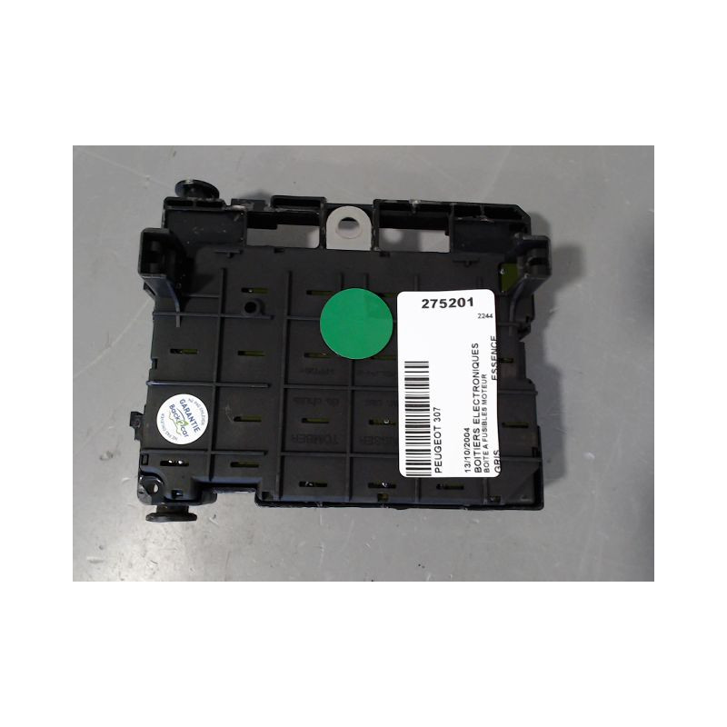 BOITE A FUSIBLES PEUGEOT 307