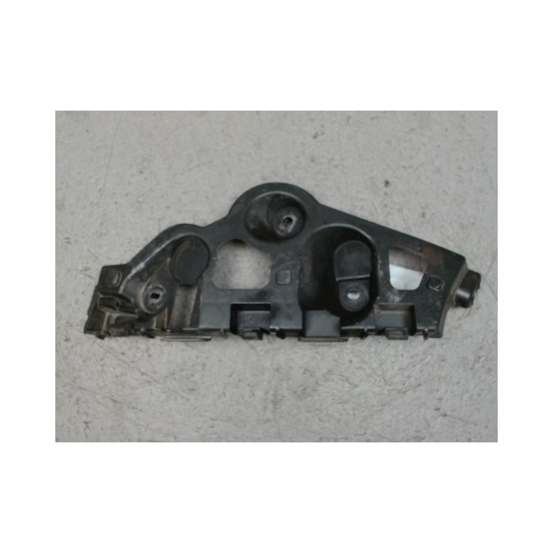 SUPPORT PARE-CHOC ARD DACIA SANDERO