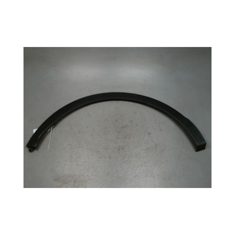 ELARGISSEUR AILE ARRIERE DROIT RENAULT CAPTUR