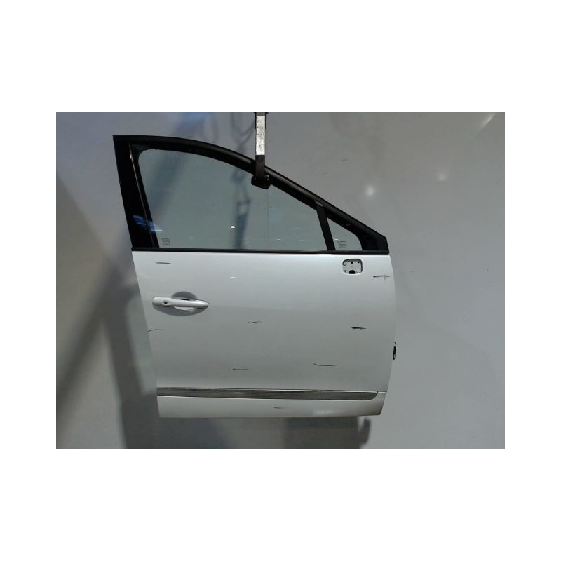 PORTE AVANT DROIT RENAULT SCENIC III 2009-