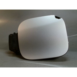 VOLET DE TRAPPE CARBURANT