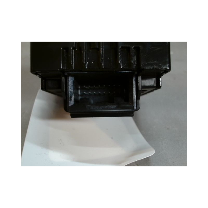 COMMANDE ESSUIE GLACE LEXUS UX250H