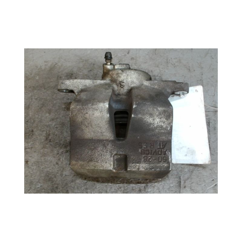 ETRIER DE FREIN AVANT DROIT LEXUS UX250H