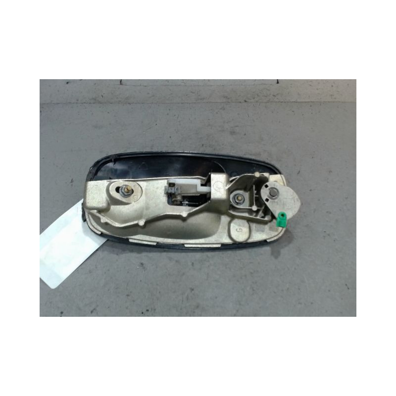 POIGNEE EXTERIEURE PORTE AVANT GAUCHE RENAULT TRAFIC