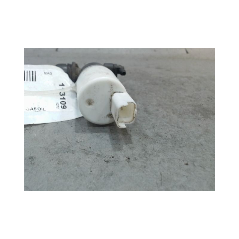 POMPE LAVE-GLACE AVANT RENAULT TRAFIC
