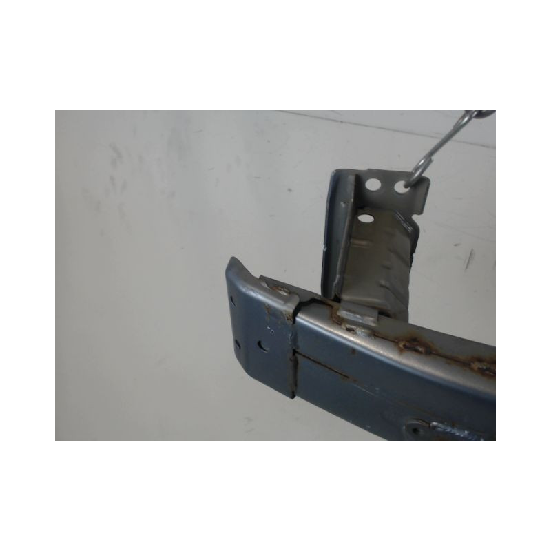 RENFORT PARE-CHOC AVANT TOYOTA VERSO