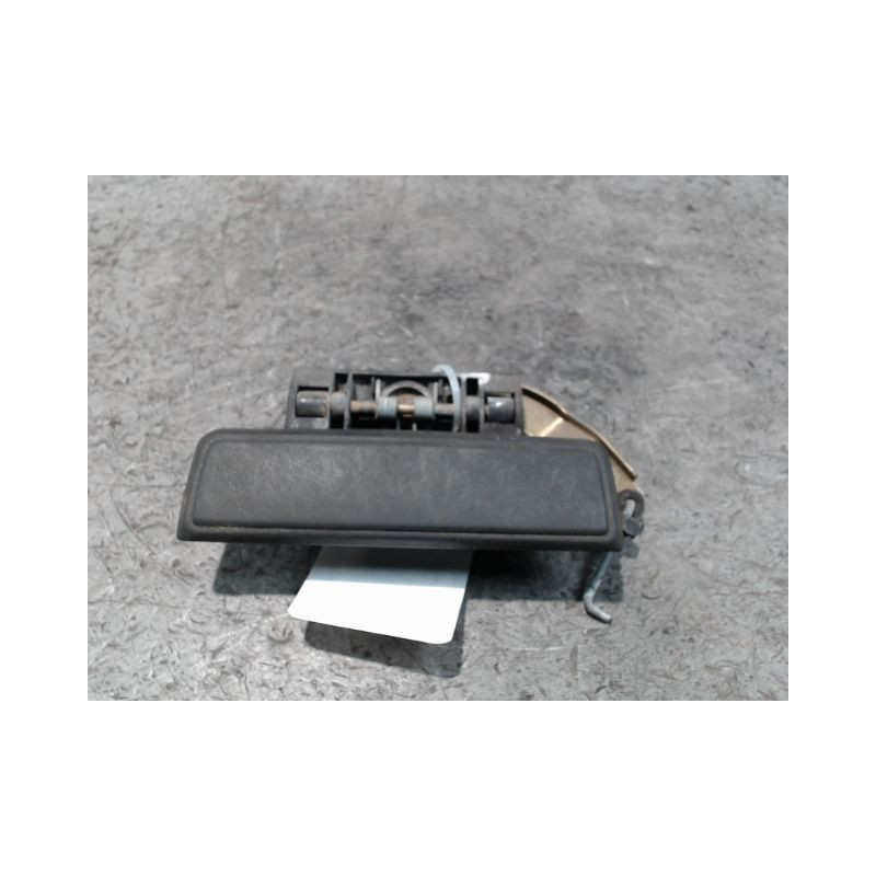 POIGNEE EXTERIEURE PORTE AVANT GAUCHE PEUGEOT 205 87-98