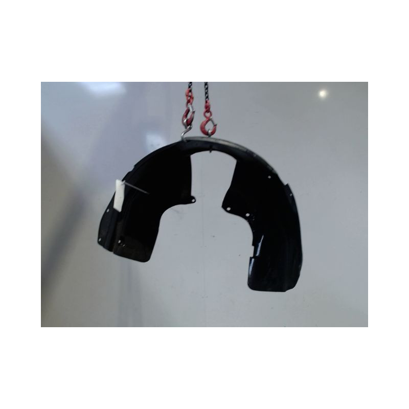 PARE-BOUE AVANT DROIT FORD B-MAX