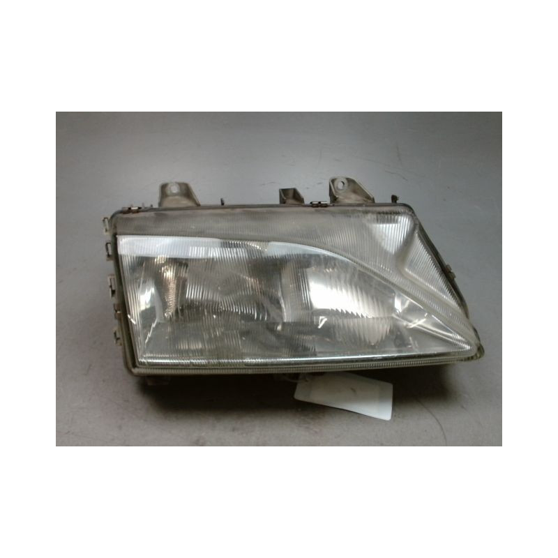 PHARE DROIT PEUGEOT 806 94-2001