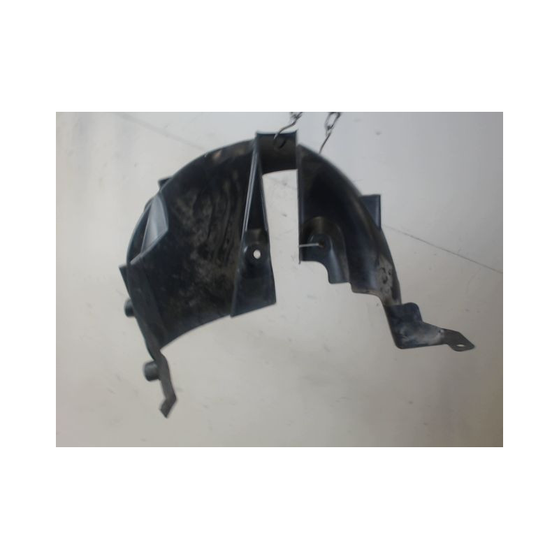 PARE-BOUE ARRIERE DROIT RENAULT CLIO