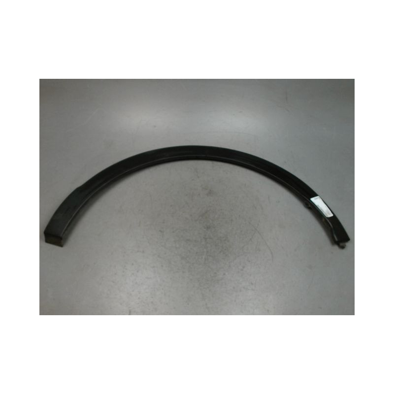 ELARGISSEUR AILE ARRIERE GAUCHE RENAULT CAPTUR