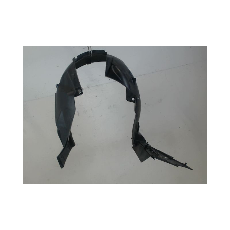 PARE-BOUE AVANT GAUCHE DACIA SANDERO