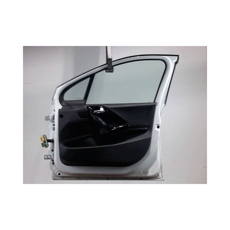 PORTE AVANT DROIT PEUGEOT 208
