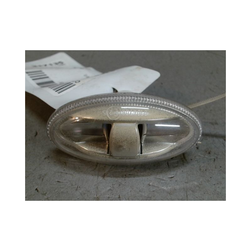 REPETITEUR AILE DROIT CITROEN C3