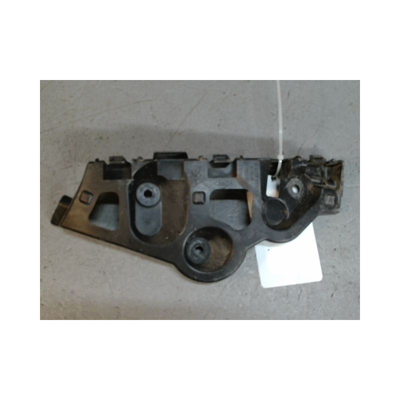 SUPPORT PARE-CHOC ARD DACIA SANDERO