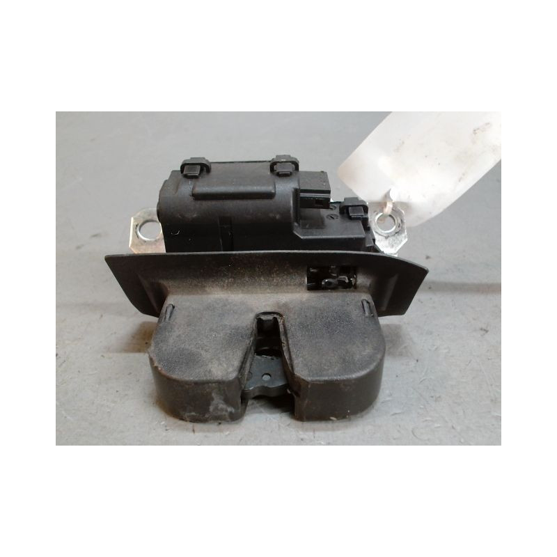 SERRURE HAYON  OPEL INSIGNIA