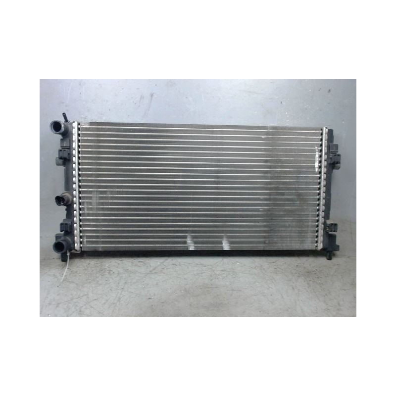 RADIATEUR VOLKSWAGEN POLO 2009-