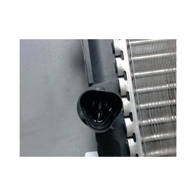 RADIATEUR VOLKSWAGEN POLO 2009-